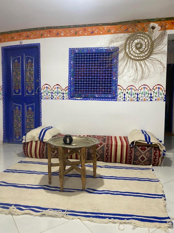 Essassi 23 Apartahotel *